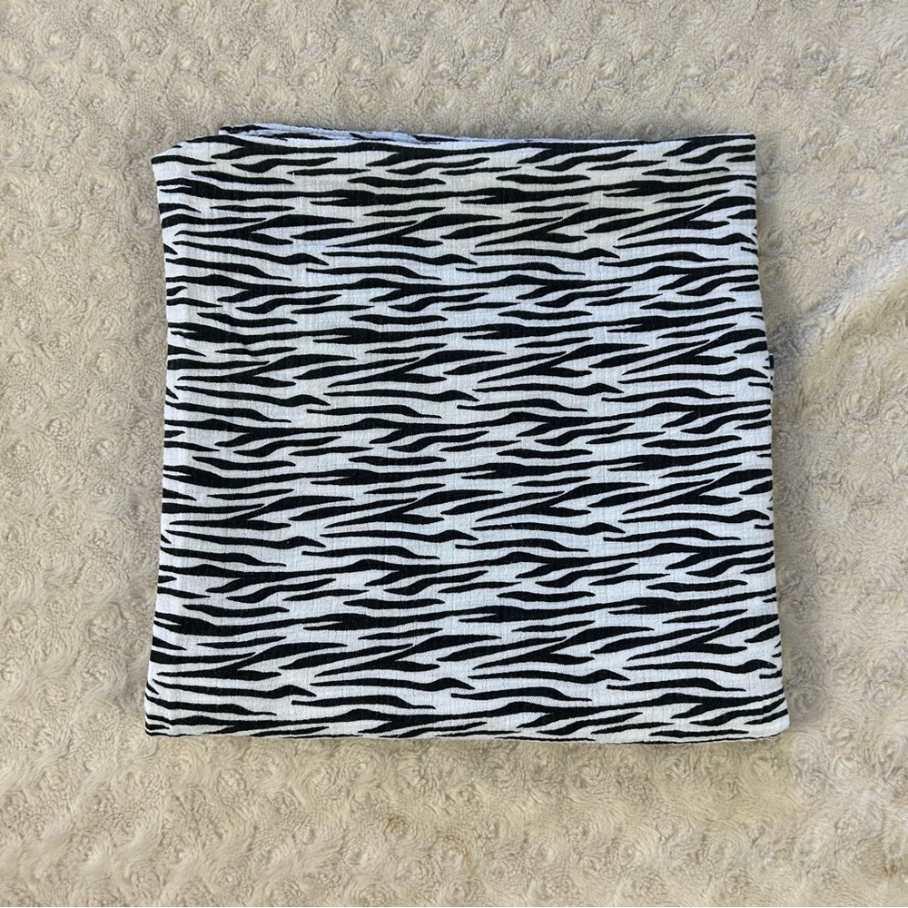 Summer Infant Zebra Stripes Print Baby Swaddle Blanket White Black Muslin 2014